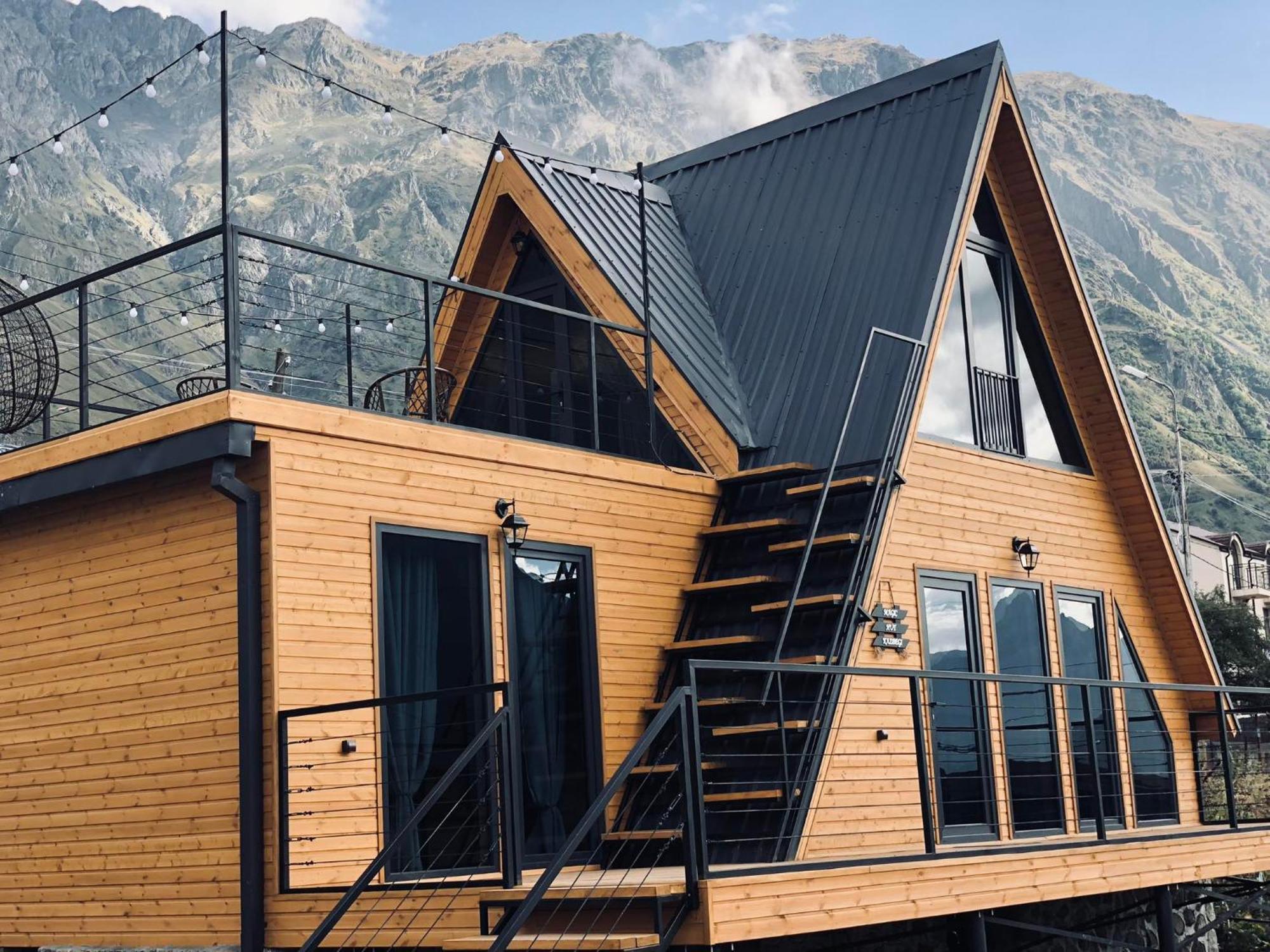 Вилла Magic Hut_Kazbegi Экстерьер фото